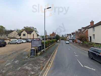 The Crown Steakhouse Bar