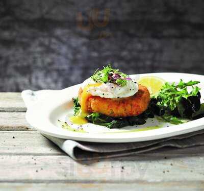 Cast Iron Bar & Grill Durham