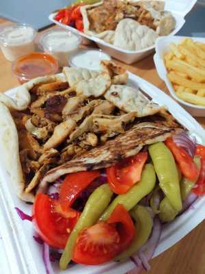 Istanbul Kebab & Pizza House