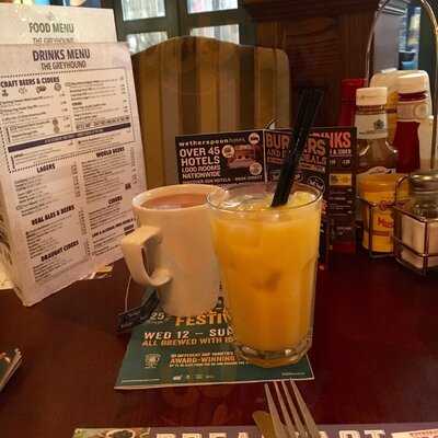 The Greyhound - J D Wetherspoon