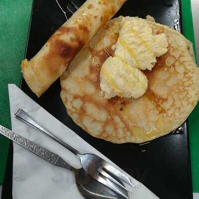 Munchies Cafe Bistro