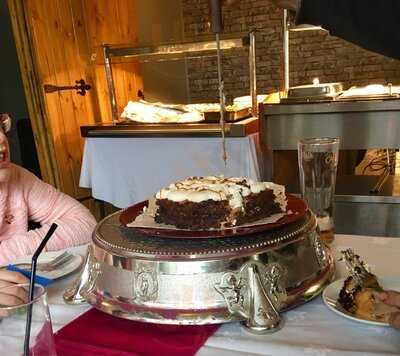 Courtyard Bistro And Bar At The Bellingham