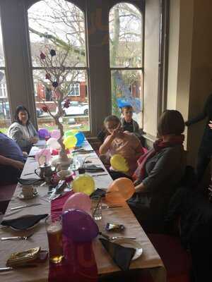 Courtyard Bistro And Bar At The Bellingham