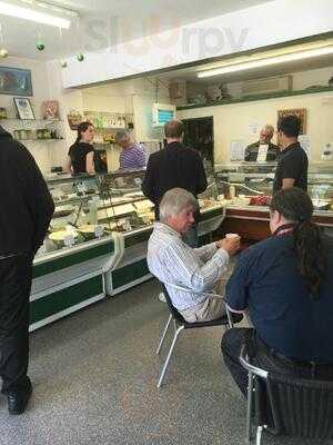 Lb's Lebanese Cuisine