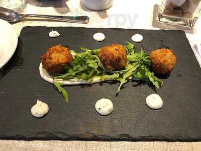 The White Horse, Chester Racecourse