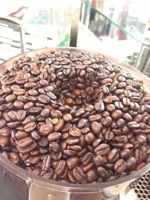 Lilly's Diner And Ice-cream Parlour