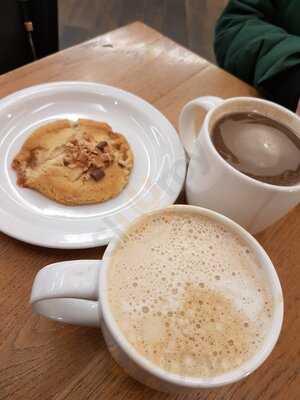 Starbucks Coffee Aberdeen