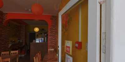 Sunshine European Cafe And Bar