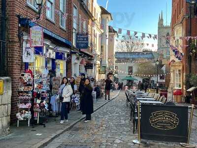The Prince Harry Pub