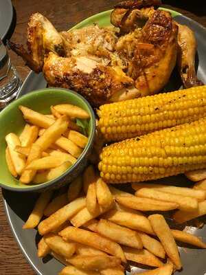 Nando's Swansea - The City Gates