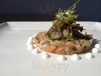 Cunarder & Conservatory Restaurant