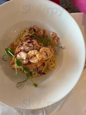 Cunarder & Conservatory Restaurant