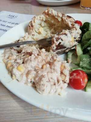 Marks & Spencer Cafe