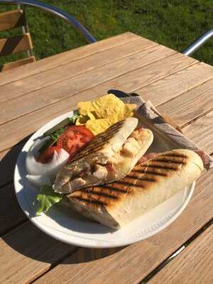 The Cafe At Moss Bank Park