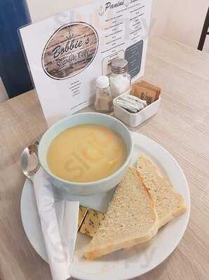 Bobbie's Seaside Cafe