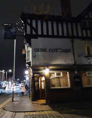 Ye Olde Cottage Inn