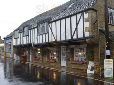 Shalom The Rainbow Shop