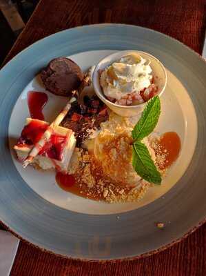 Robin Hood - Pub & Grill