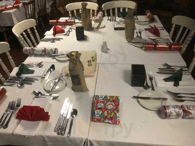 Y Cwm Clydach (the Coach House)