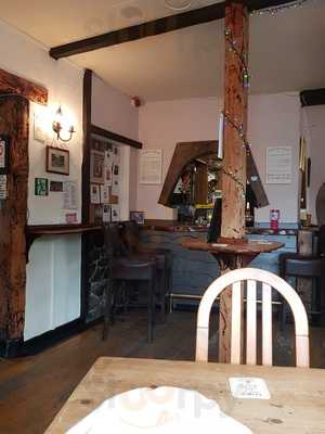 The New Inn At Cowley Bridge