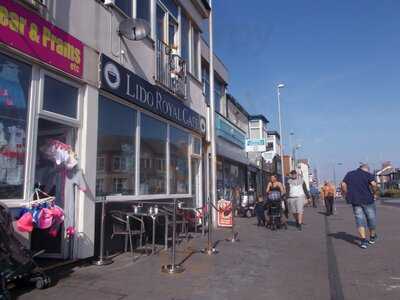 Lido Royal Cafe