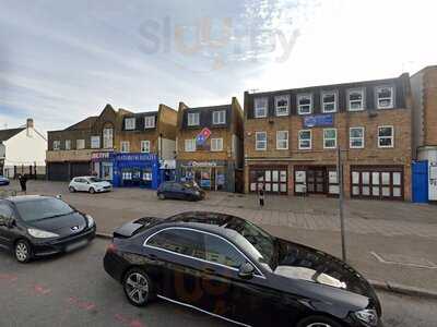 Domino's Pizza - London - Cranford