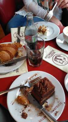 Patisserie Valerie Cheltenham High Street