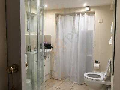 One Castle Hill Patisserie