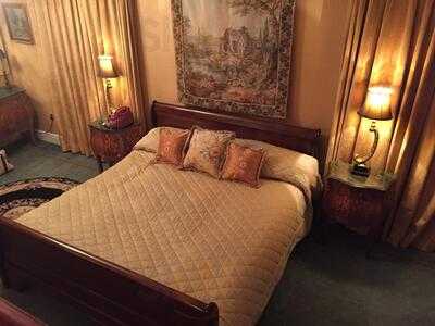 One Castle Hill Patisserie