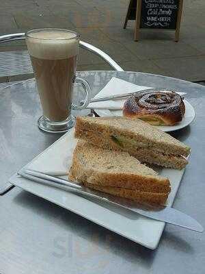 One Castle Hill Patisserie