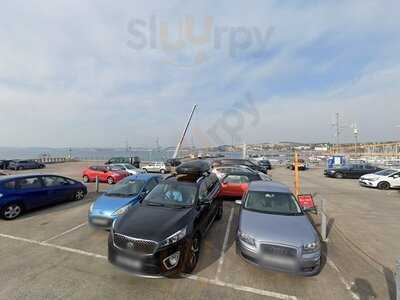 Quay Reflections Gallery & Coffee Shop