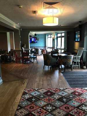 Hare And Hounds In Timperley