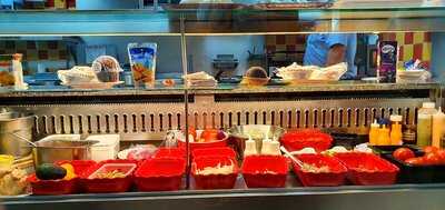 English & Continental Bar