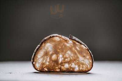 Column Bakehouse Cafe Ocean Studios