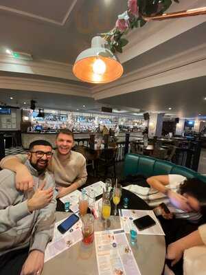 Slug & Lettuce Bedford