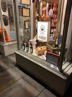 Champagne+fromage Bath