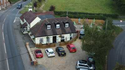 The Wheel Inn At Bowling Green
