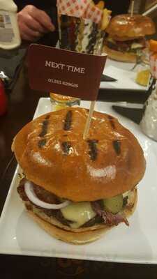 Theatre Bar & Gourmet Burger Resturant