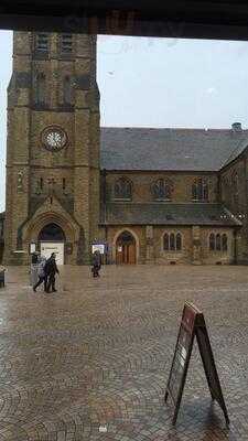 Theatre Bar & Gourmet Burger Resturant