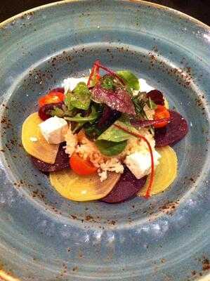 Merchants Bar & Grill