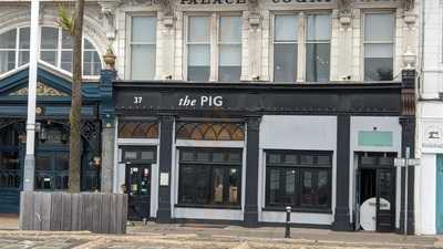 The Pig's Palace
