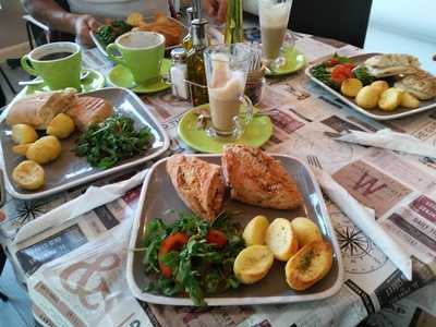 Roberto's Delicatessen