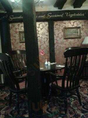 Pilgrims Restaurant And Old Tap