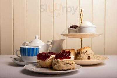 Tudors Cafe & Delicatessen