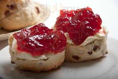 Tudors Cafe & Delicatessen