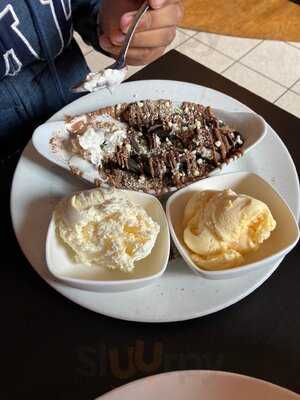 Mama's Dessert Kitchen