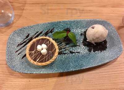 Waterside Bar & Restaurant