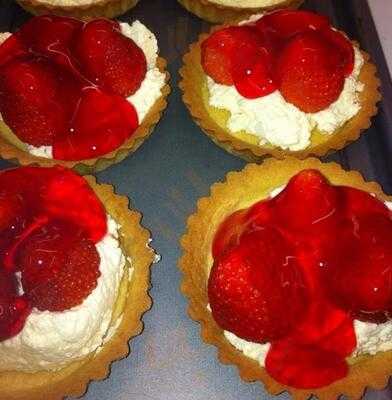 Upperkrust Restaurant And Cafe