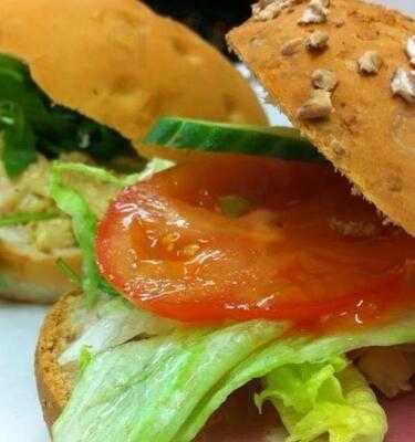 Upperkrust Restaurant And Cafe