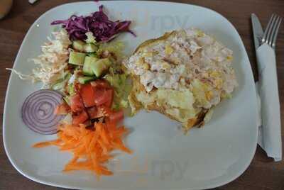 Loqum Cafe & Restaurant